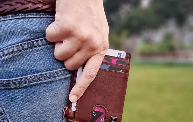 Cards Falling Out? Fix a Stretched Leather Cardholder