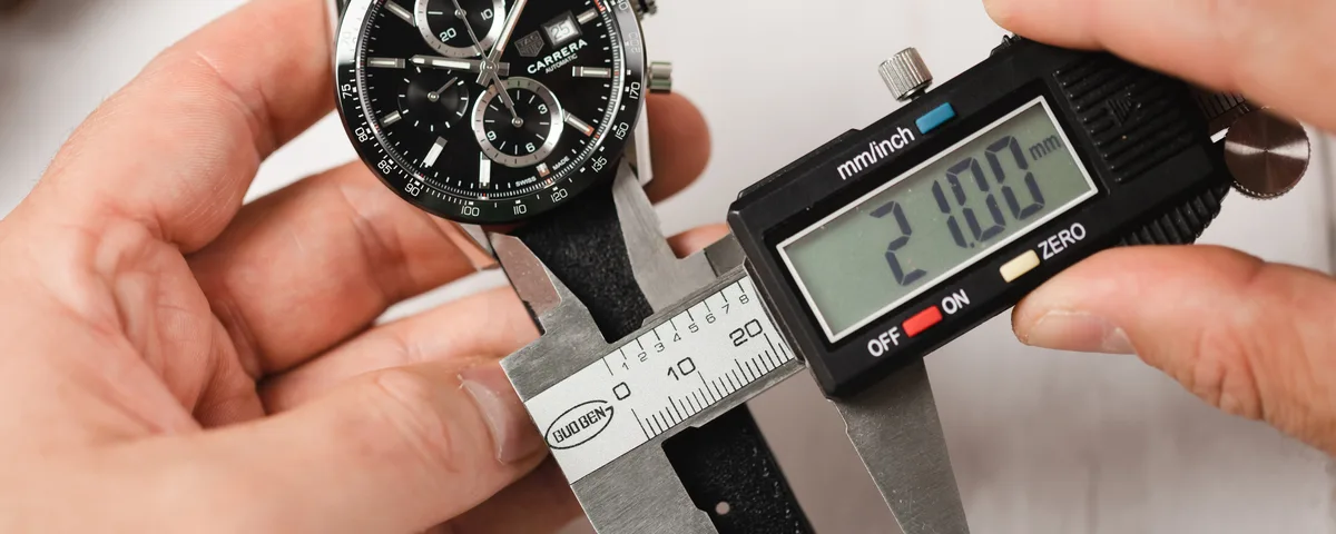 lug-to-lug distance